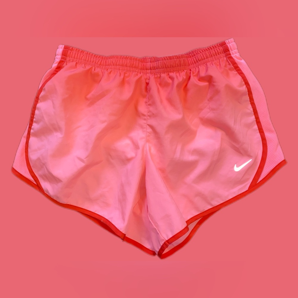 Nike Girls Large Athletic Shorts Pink/Salmon/Orange Fade Out Style 🩳 💗